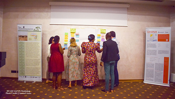 La facilitation interactive a été utilisée tout au long de l'atelier pour établir des priorités communes et un suivi concret.